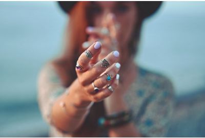 How To Stack Jewellery