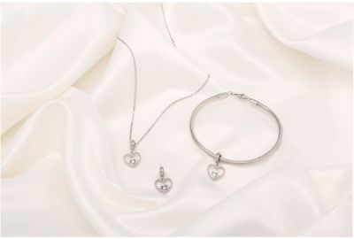 November Birthstone with Rosa Lea