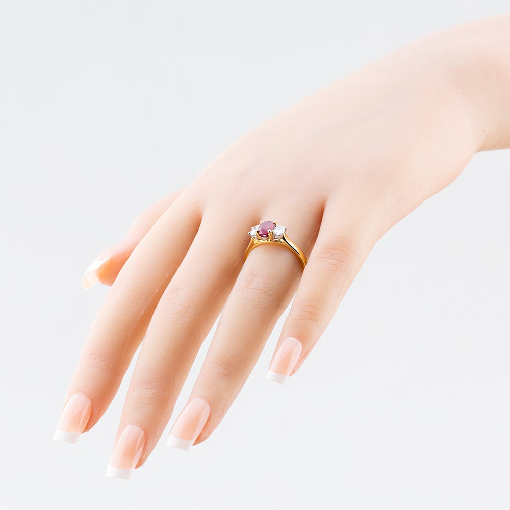 18ct Yellow Gold 0.80ct Oval Cut Ruby & 0.37ct Diamond Shoulder Set Solitaire Ring 32312