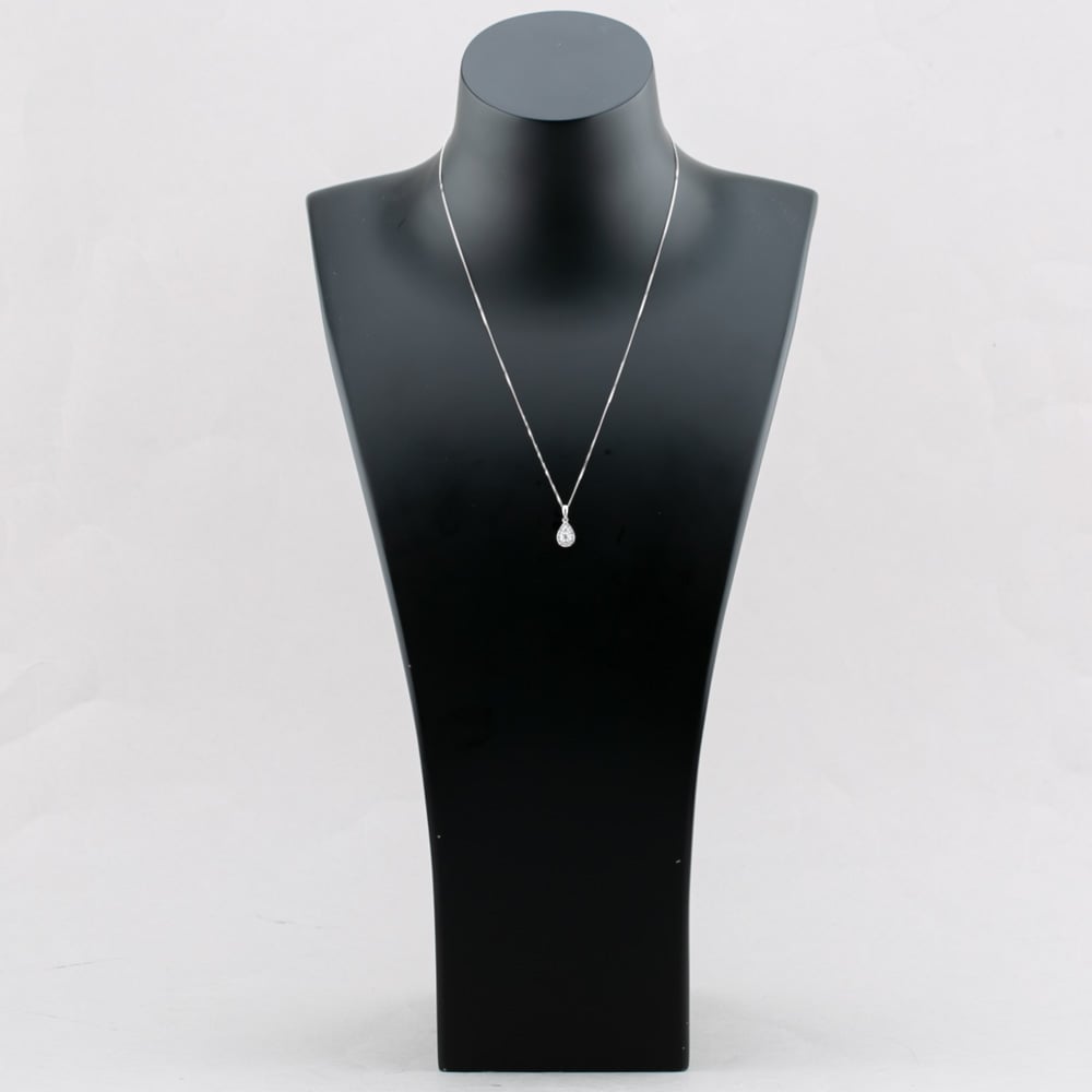 9ct White Gold 0.17ct Pear Cut Diamond Cluster Pendant Necklace NTP409PEAR-D-9WG