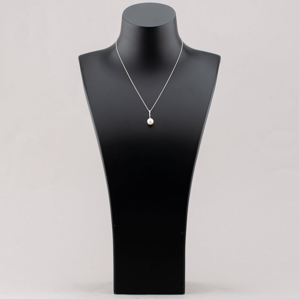 9ct White Gold Freshwater Pearl & Diamond Bar Pendant Necklace POZ80125DD