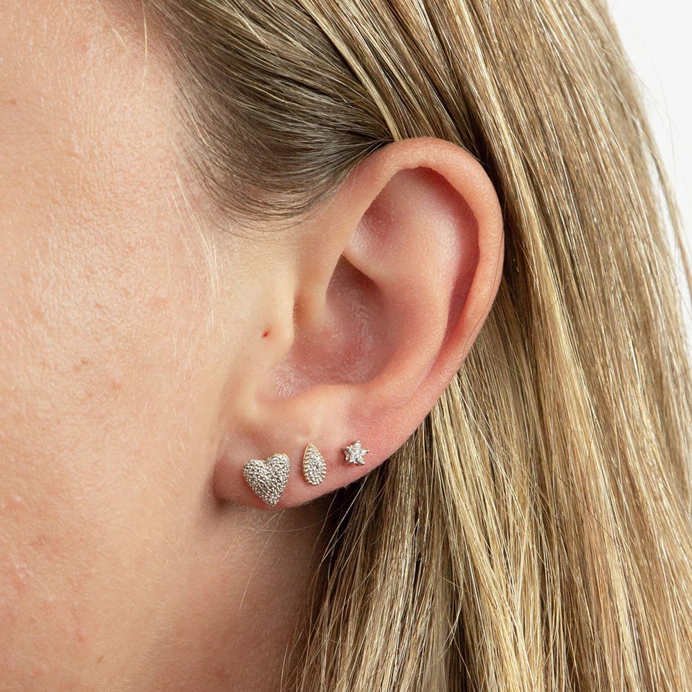 9ct White Gold Diamond Star Stud Earrings GE2353