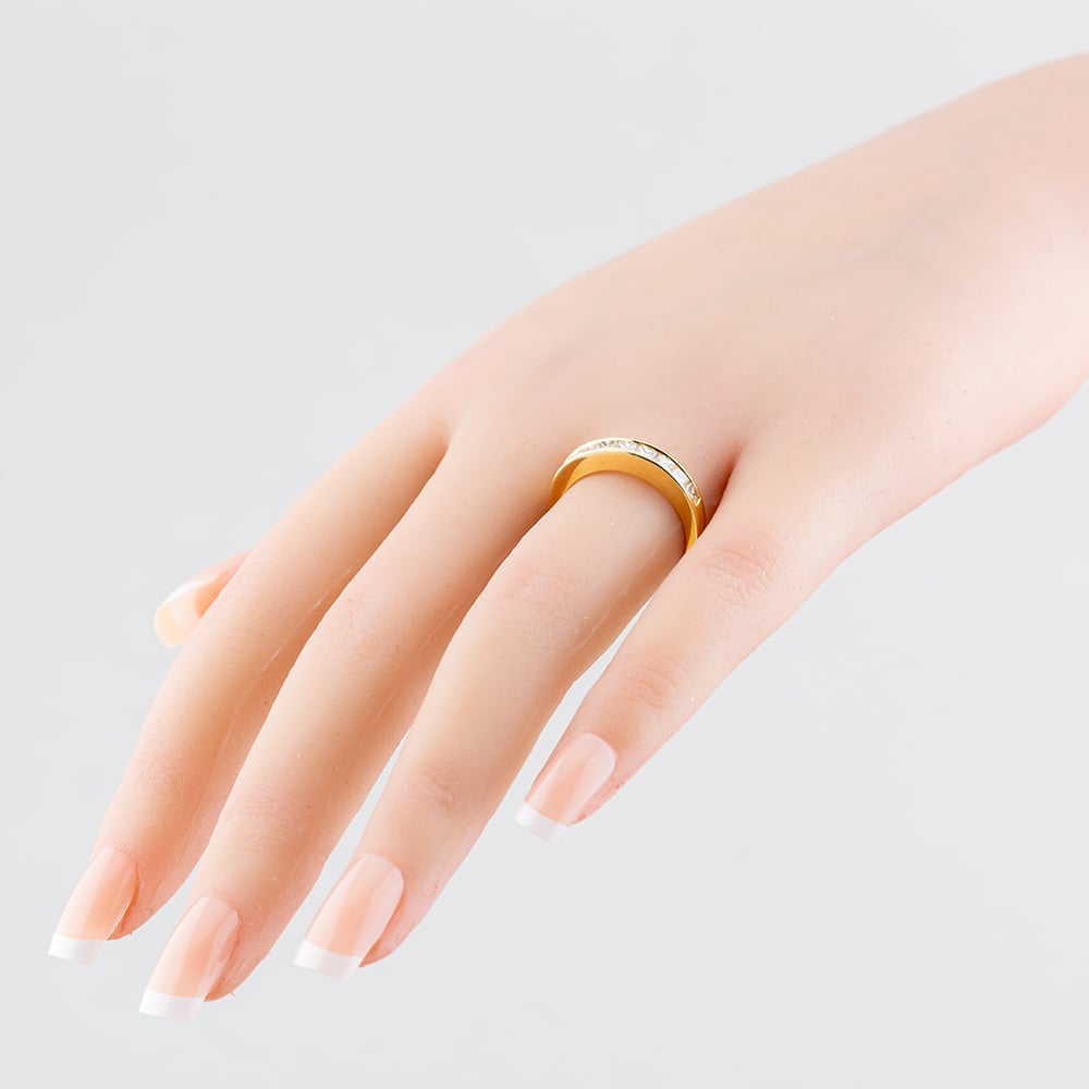 18ct Yellow Gold 1.01ct Princess Cut Half Eternity Ring R9357Y M
