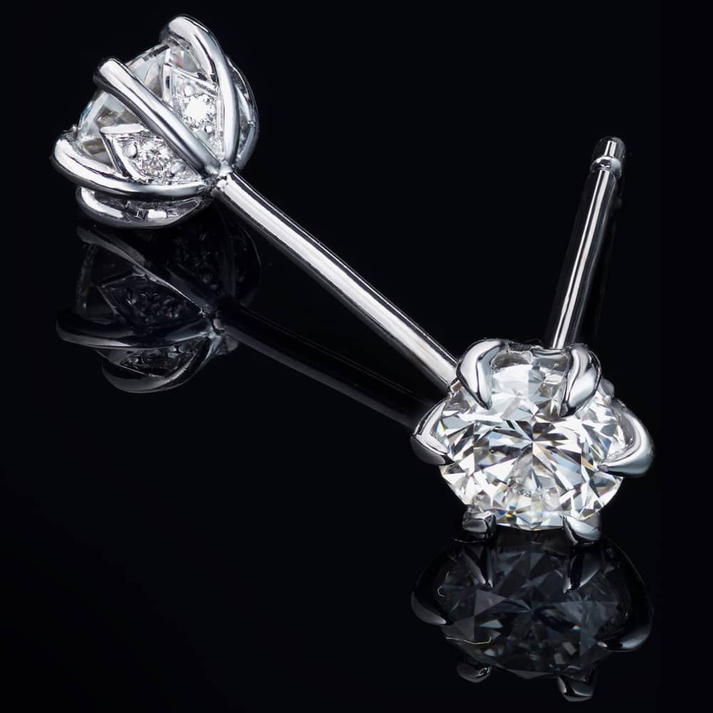 18ct White Gold 0.53ct Brilliant Cut Diamond Stud Earrings 04-80-032/24-01-628/629