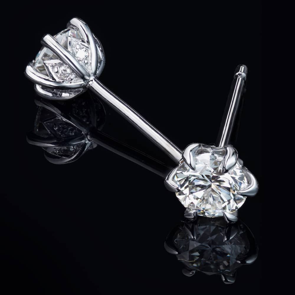 18ct White Gold 0.53ct Brilliant Cut Diamond Stud Earrings 04-80-032/24-01-643/644