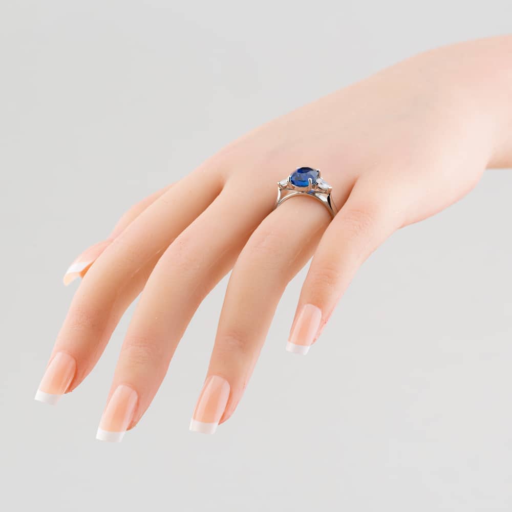 Platinum 4.12ct Oval Cut Sapphire & 0.40ct Brilliant Cut Diamond Shoulder Set Solitaire Ring 10-80-465/25-10-150