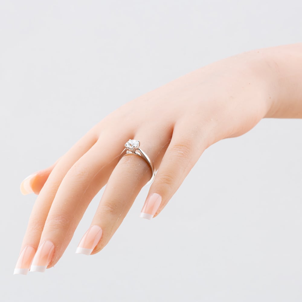 Platinum 1.00ct Lab Grown Diamond Solitaire Ring 015MT-P001