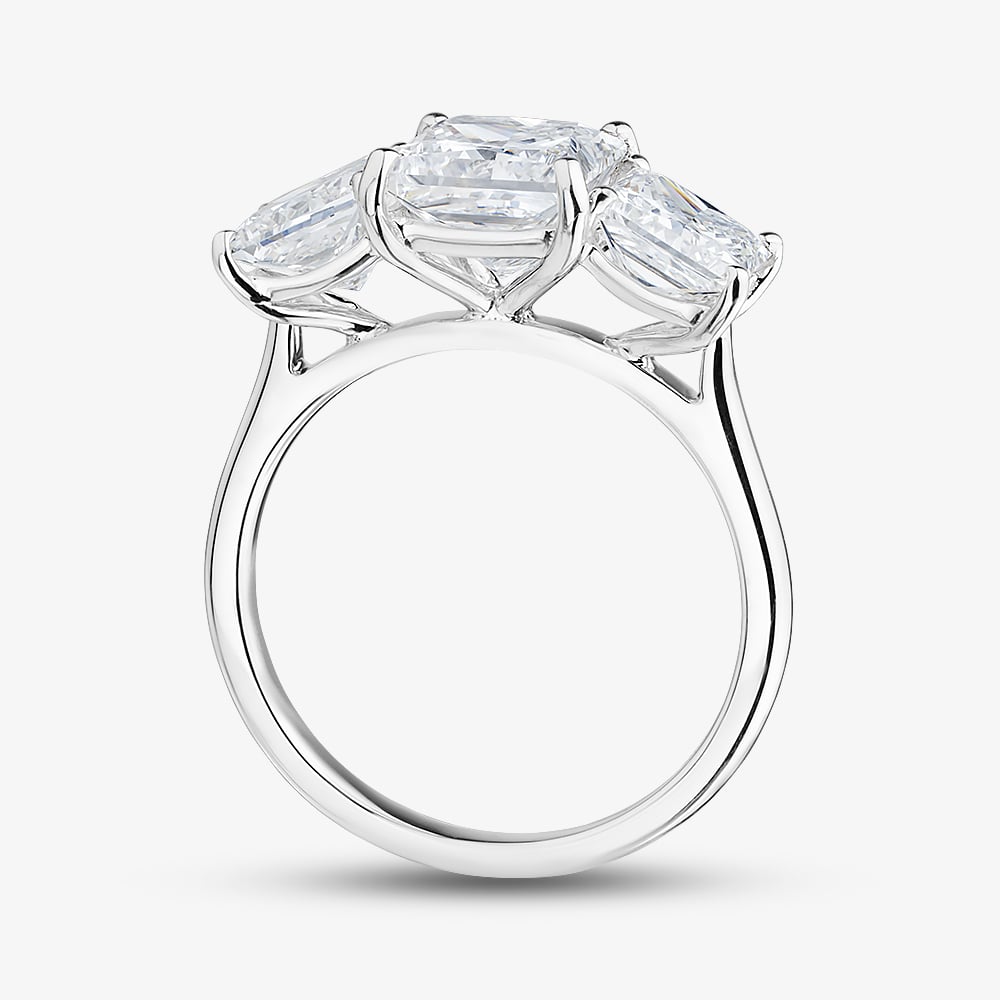 Platinum 4.07ct Certificated Princess Cut Lab Grown Diamond Three Stone Ring U3811