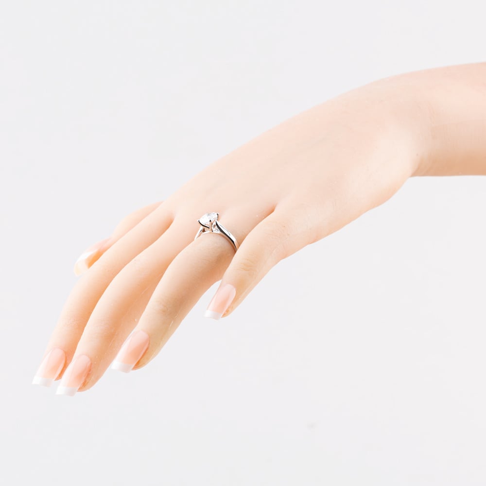 9ct White Gold 1.00ct Certificated Oval Cut Lab Grown Diamond Solitaire Ring LGR45981-100SF (WG)(CERT)