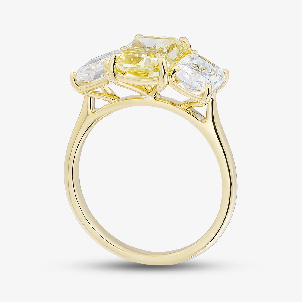 18ct Yellow Gold 4.55ct Certificated Yellow & White Radiant Cut Lab Grown Diamond Three Stone Ring U3814