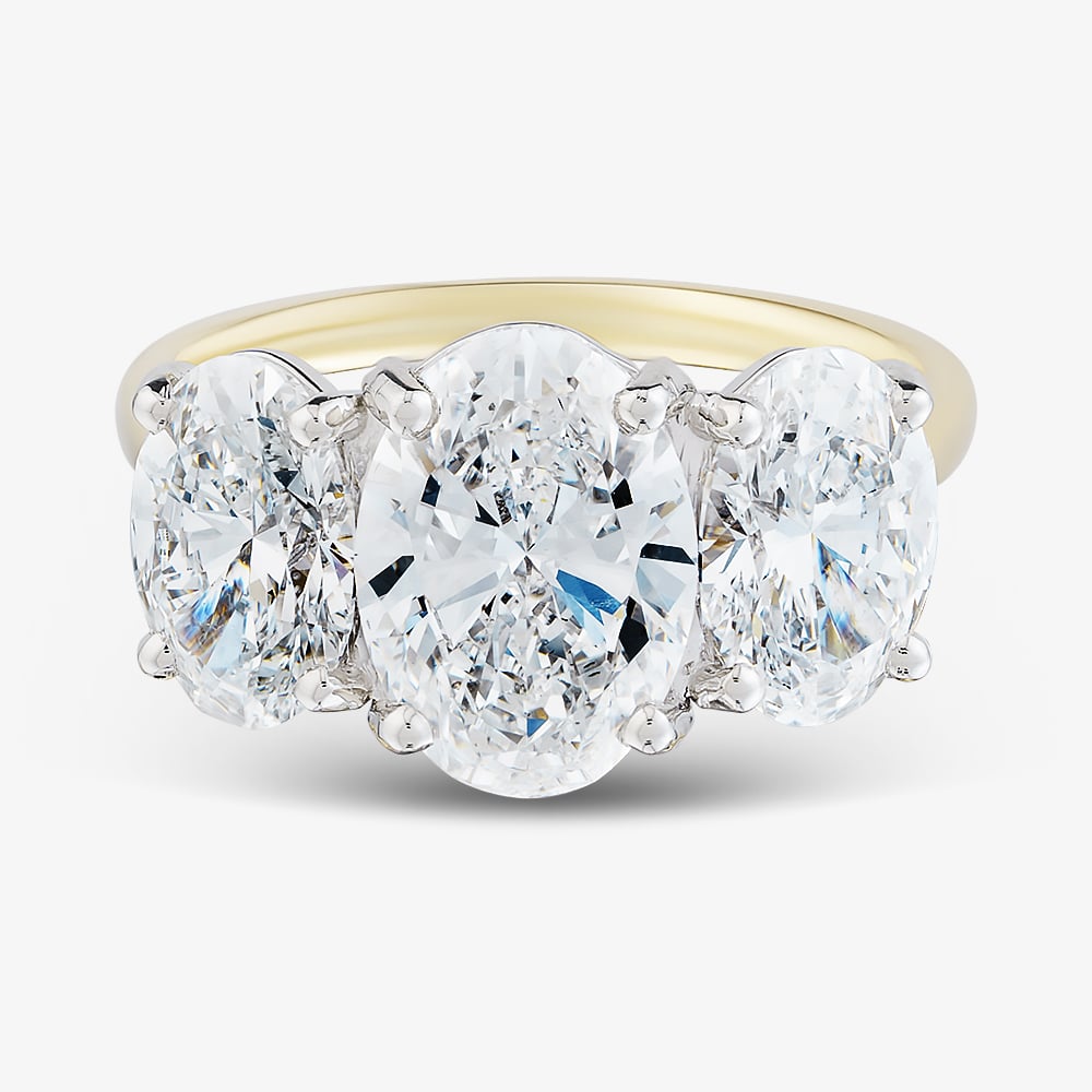 18ct Yellow Gold 5.02ct Certificated Radiant Cut Lab Grown Diamond Three Stone Ring U3808