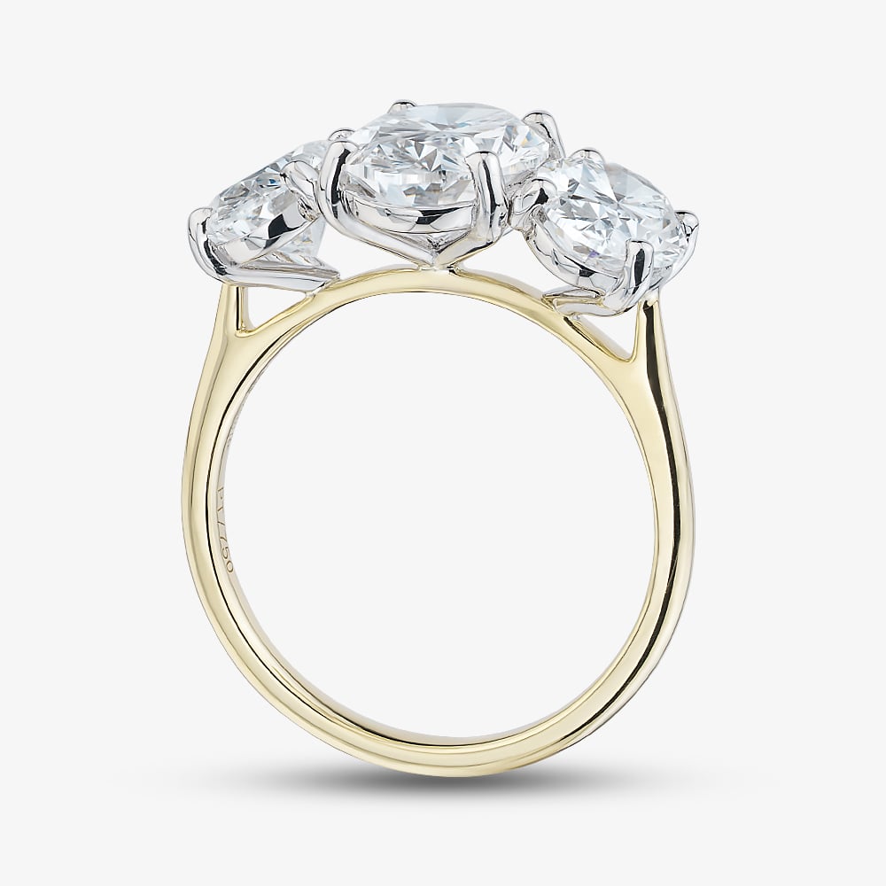 18ct Yellow Gold 5.02ct Certificated Radiant Cut Lab Grown Diamond Three Stone Ring U3808