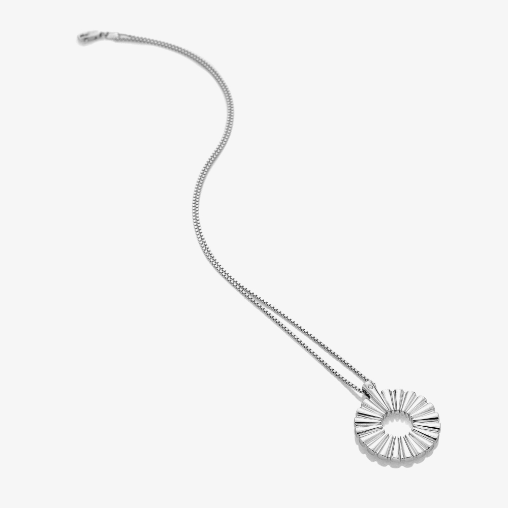 Hot Diamonds Sunbeam Silver Sunbeam Circle Pendant Necklace DP930