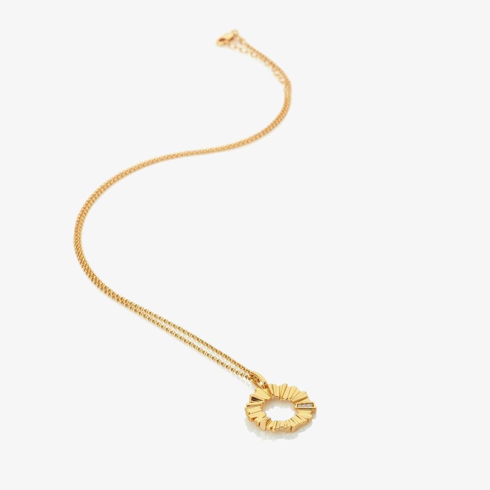 Hot Diamonds Believe 18ct Gold Plated Diamond Small Open Circle Pendant Necklace DP841