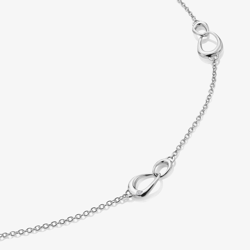 Hot Diamonds Sleek Sterling Silver 3x Interlocking Motif Necklace DN249