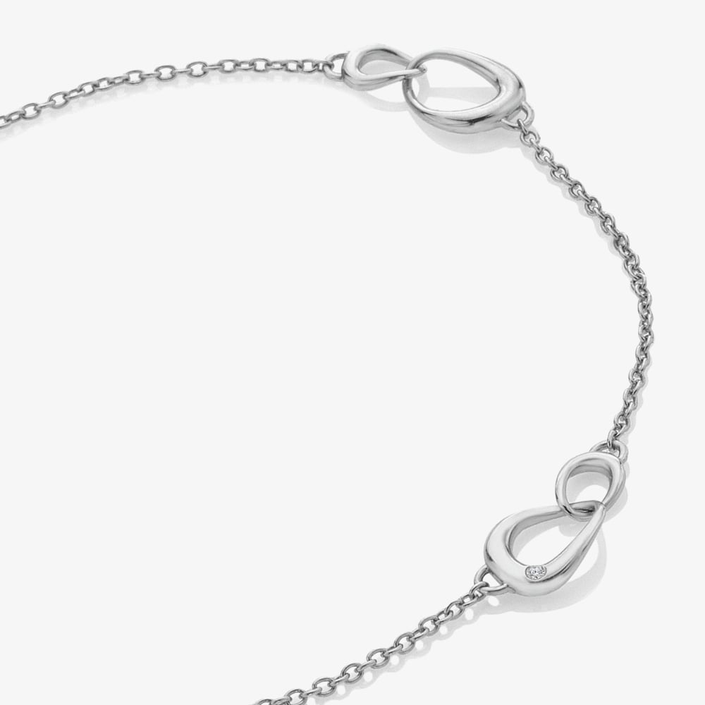 Hot Diamonds Sleek Sterling Silver 3x Interlocking Motif Bracelet DL733