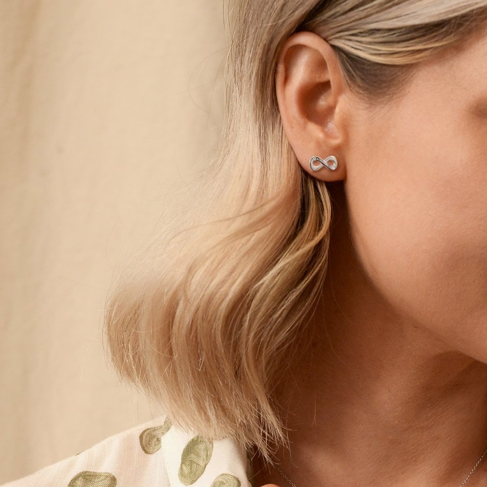 Hot Diamonds Amulets Silver Infinity Stud Earrings DE710
