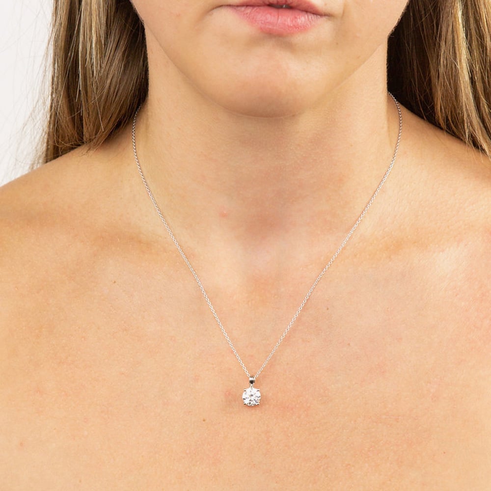 Diamonfire Silver 2.00ct Round Cubic Zirconia 4 Claw Pendant Necklace P4920
