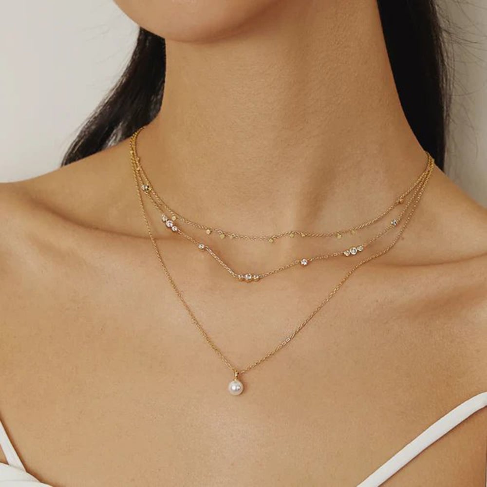 Ania Haie Miss Dainty 14ct Gold Plated Shell Pearl Pendant Necklace N065-01G