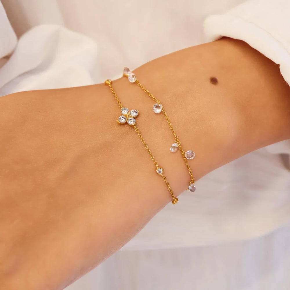 Ania Haie Starlit Drops 14ct Gold Plated Sparkling Lucky Clover Bracelet B074-04G