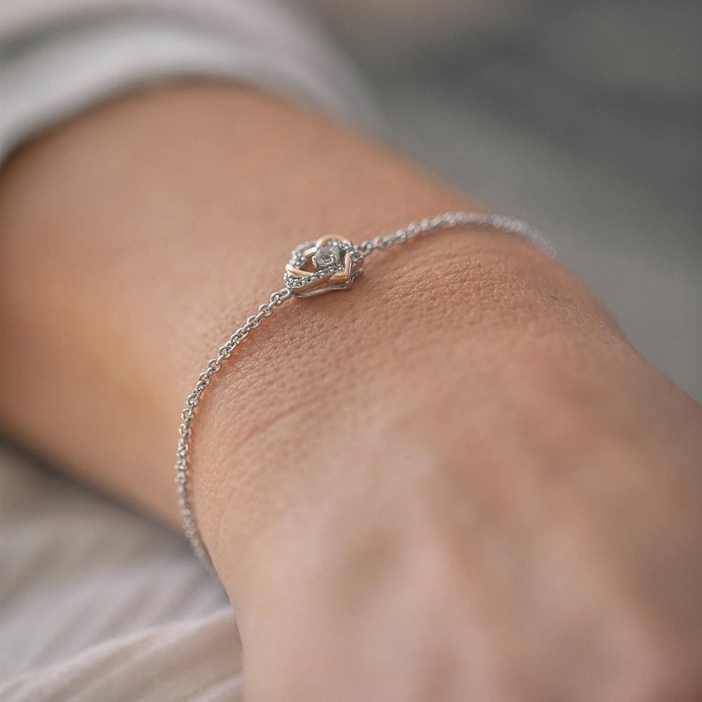 Clogau Always In My Heart Silver Topaz Interlocking Heart Bracelet 3SAMH0090