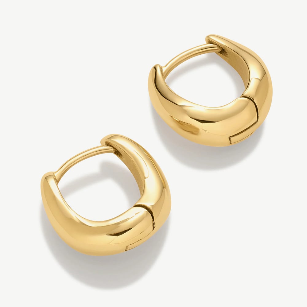 D.Louise Yellow Gold Tone Plated Stainless Steel Wave Huggie Hoop Earrings THE-061
