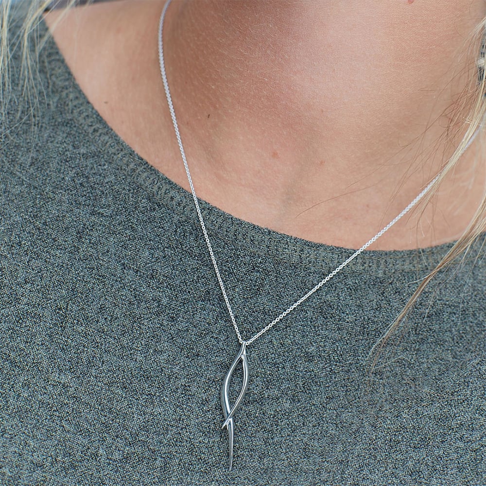 Kit Heath Sterling Silver Entwine Twine Twist Necklace 90223RP