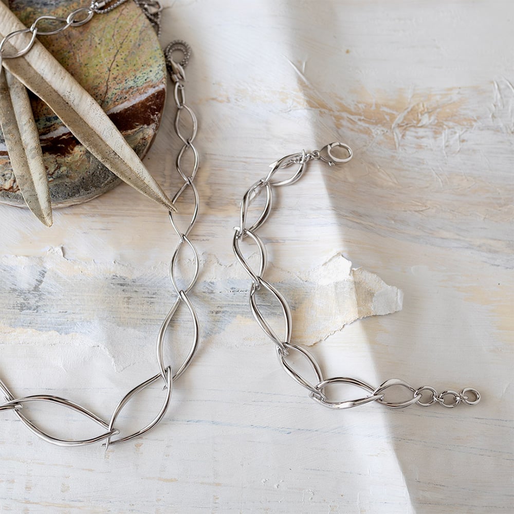 Kit Heath Sterling Entwine Twine Twist Toggle Necklace 90228RP