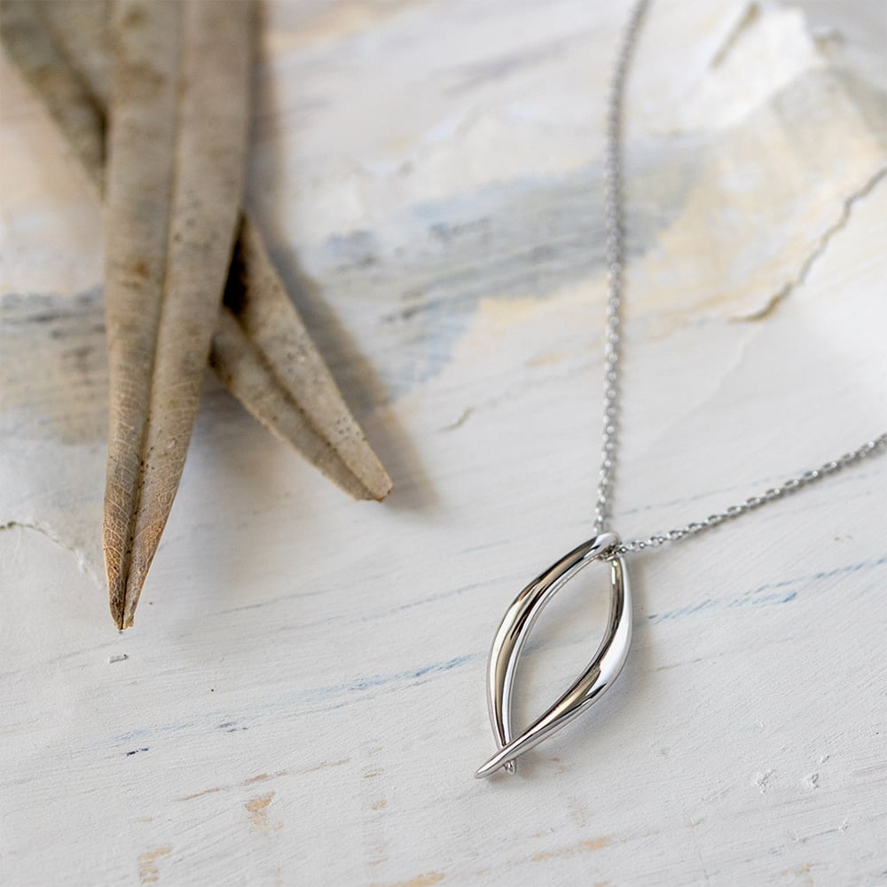 Kit Heath Sterling Silver Entwine Twine Twist Link Necklace 90230RP
