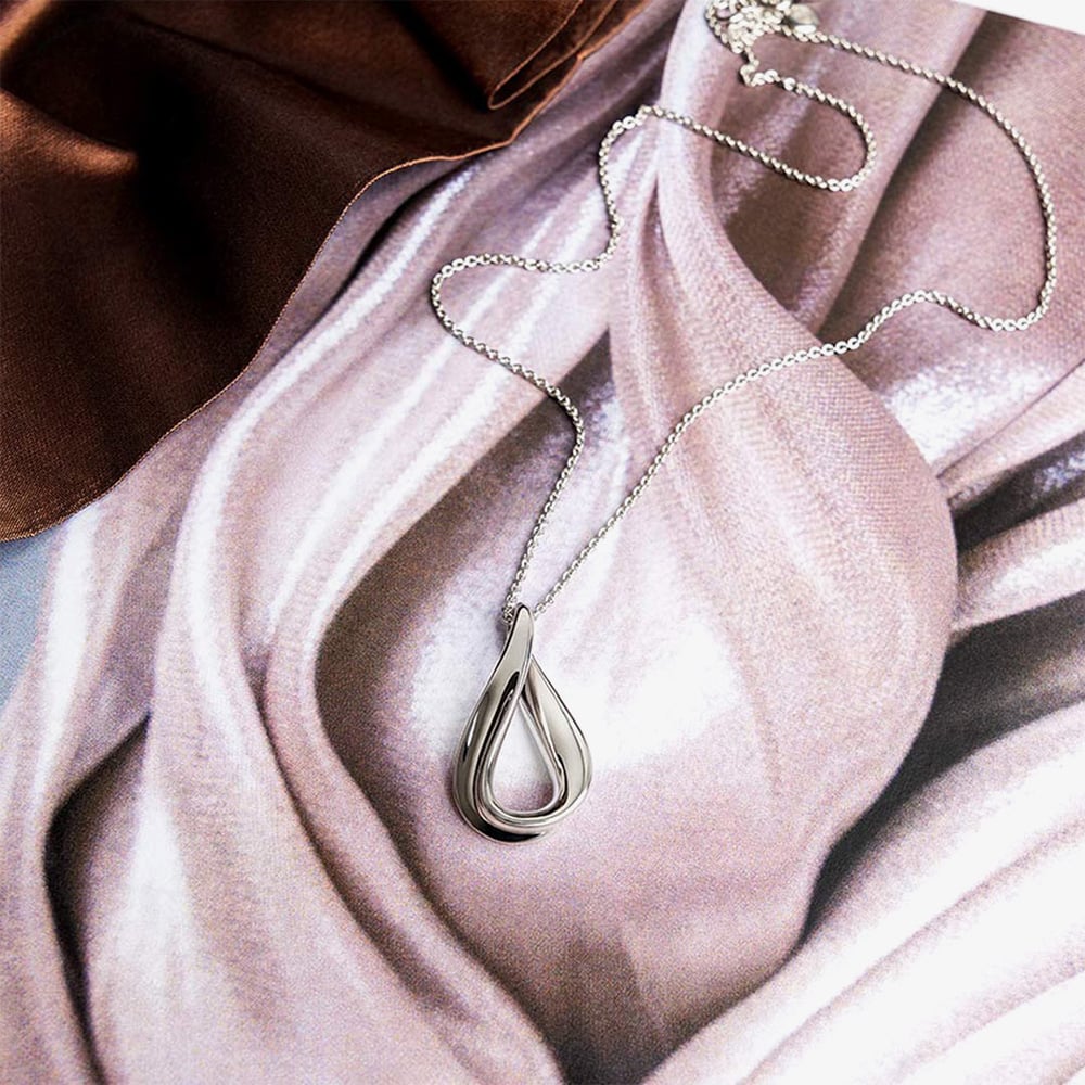 Kit Heath Sterling Silver Serenity Loop Midi Necklace 91184RP