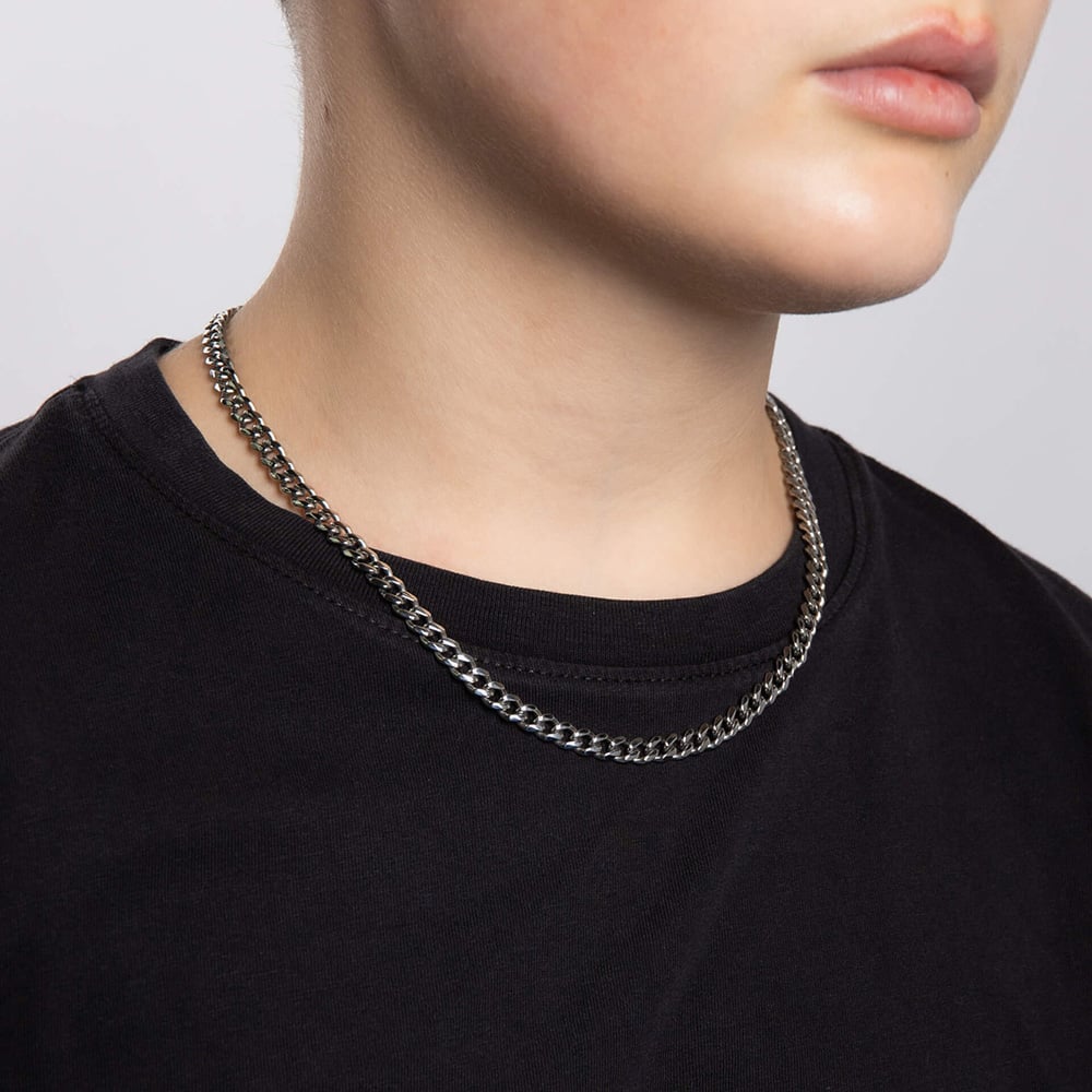 Fred Bennett Stainless Steel Smaller Fit 18 Inch Cuban Chain N4742