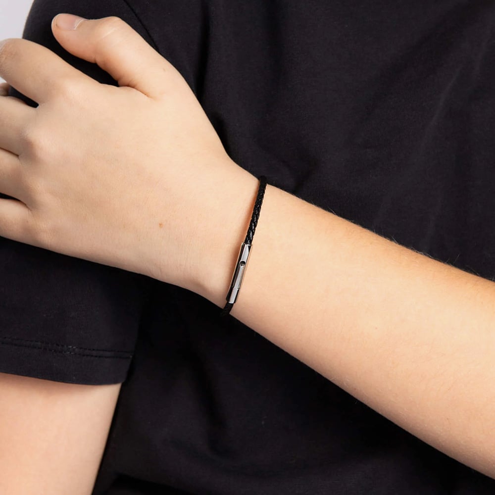 Fred Bennett Smaller Fit Black Braided Leather Bracelet B5626