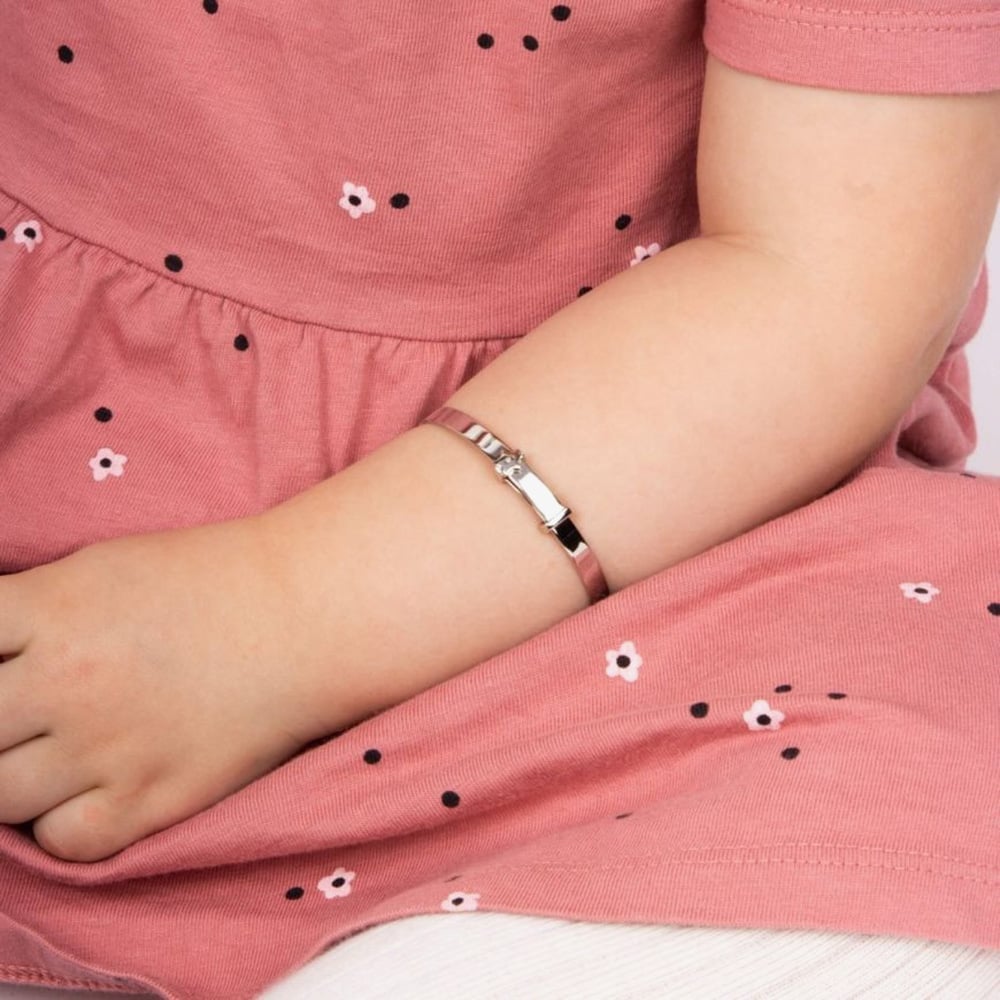 D For Diamond Sterling Silver Star Baby Bangle B772