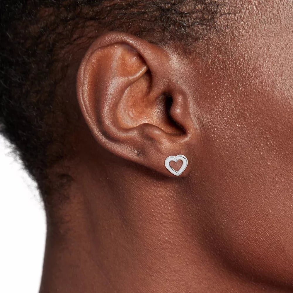 Tommy Hilfiger Ladies Silver Heart Stud Earrings 2780971
