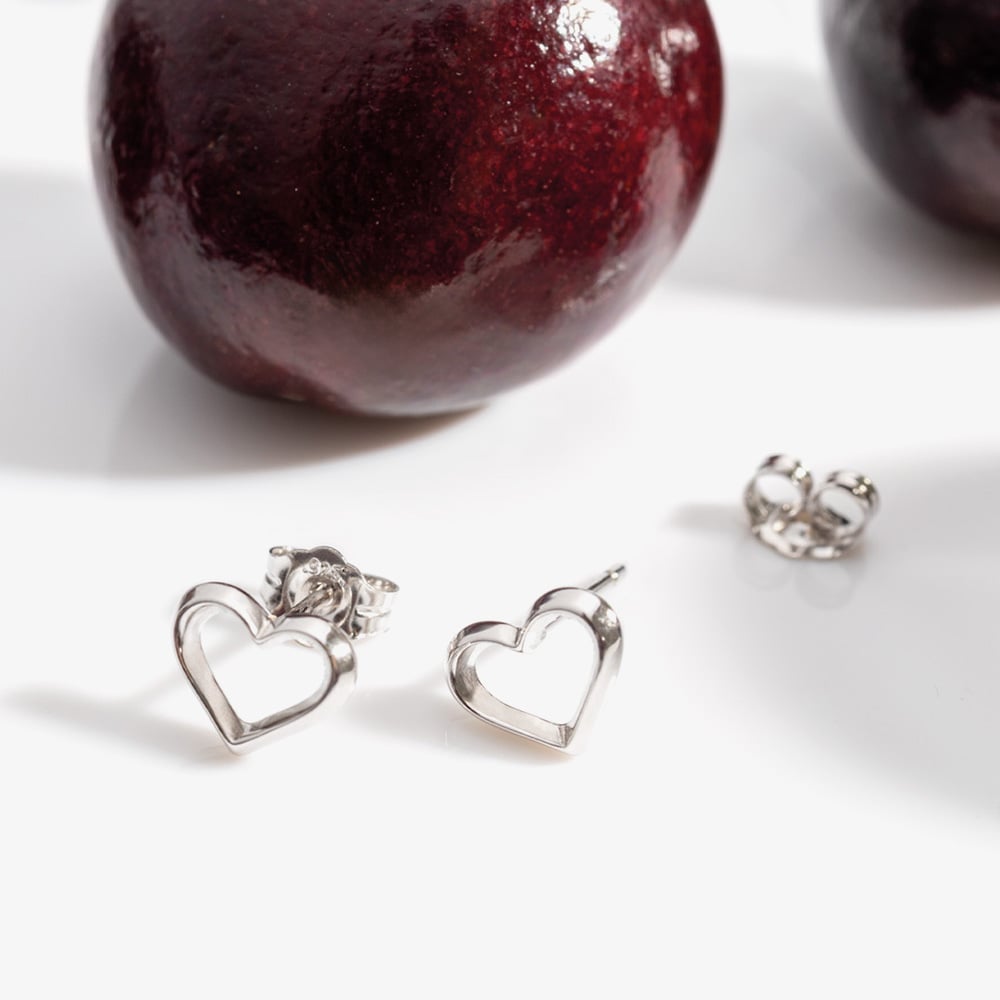 Kit Heath Love Silver Heart Fine Outline Stud Earrings 40530RP
