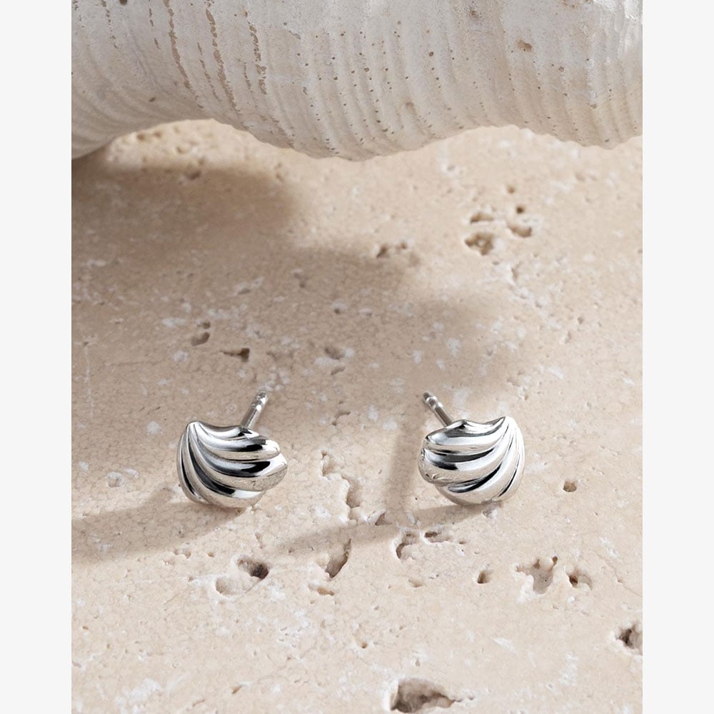 Kit Heath Océane Shell Echo Petite Rounded Stud Earrings 41212RP