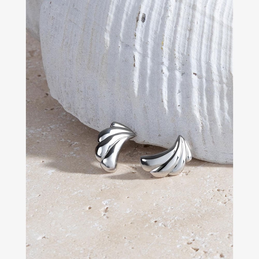 Kit Heath Océane Shell Echo Stud Earrings 41214RP