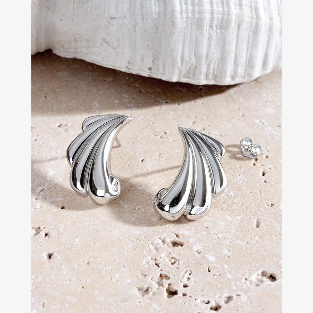 Kit Heath Océane Shell Echo Grande Stud Earrings 41215RP