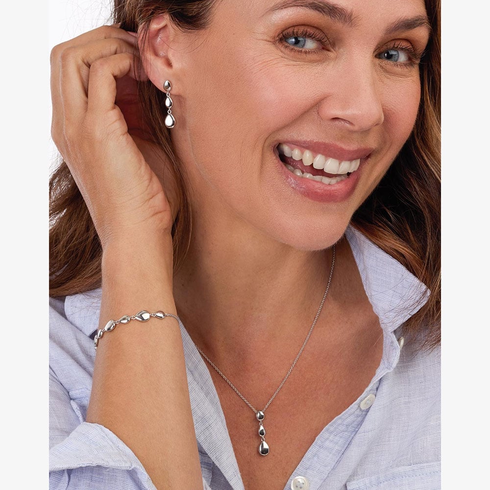 Kit Heath Coast Pebbles Triple Linking Pebbles Drop Earrings 60189RP
