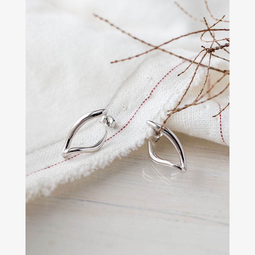Kit Heath Entwine Twine Link Hoop Earrings 61141RP