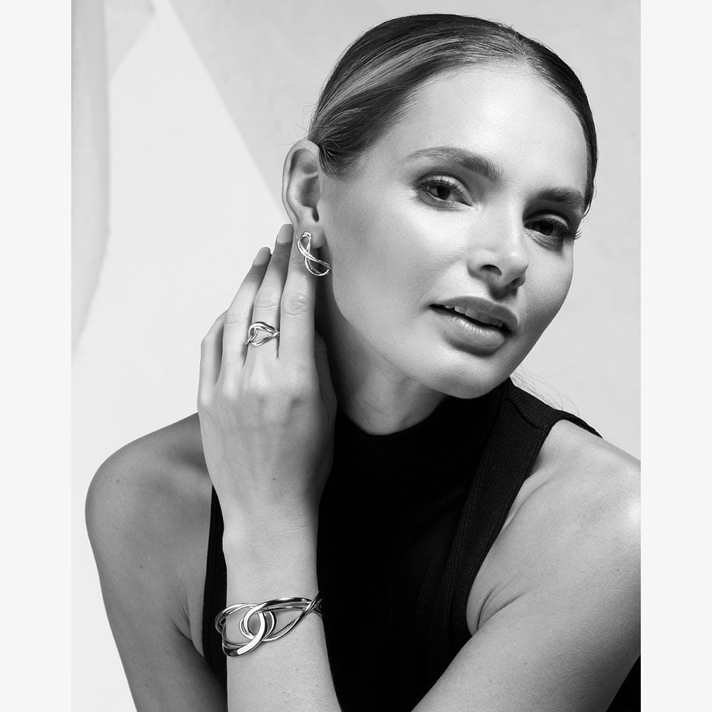 Kit Heath Infinity Grande Cuff Bangle 71163RP