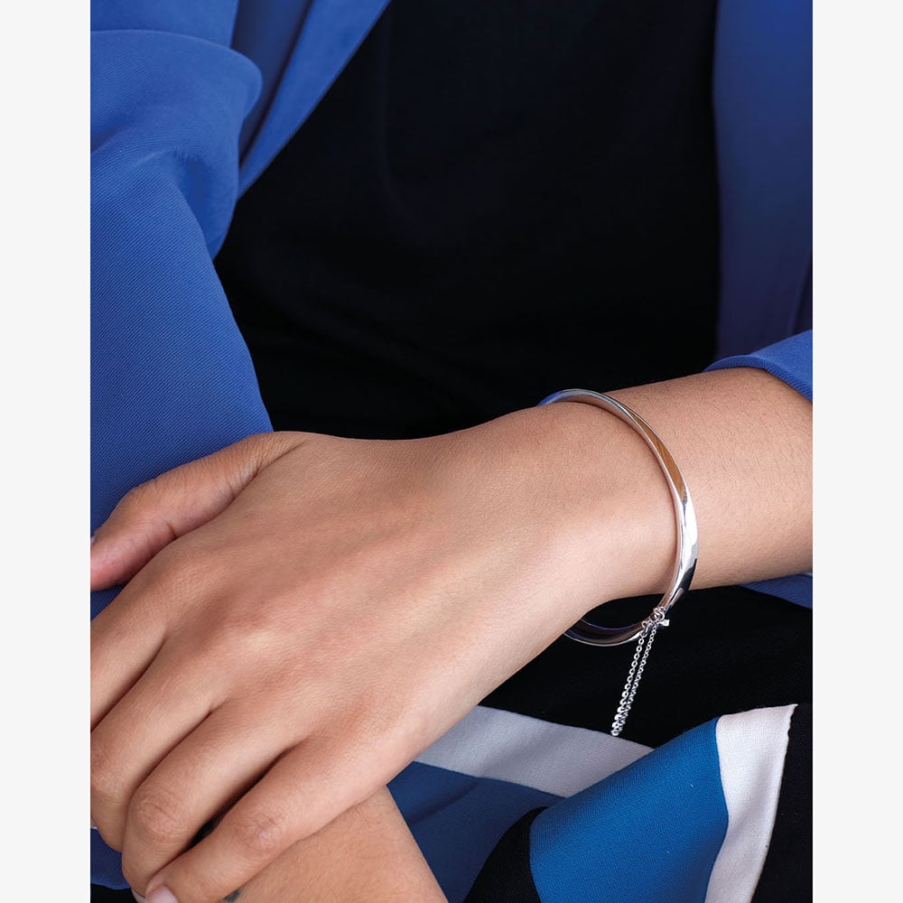 Kit Heath Bevel Cirque Hinged Bangle 7174RP