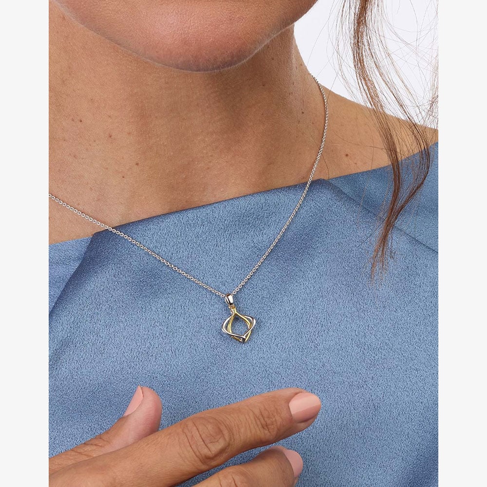 Kit Heath Alicia Golden Mini Necklace 90017GRP