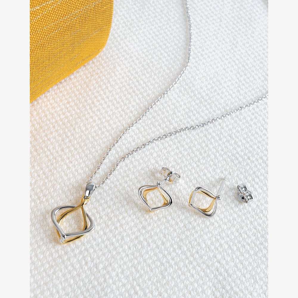 Kit Heath Alicia Golden Mini Necklace 90017GRP