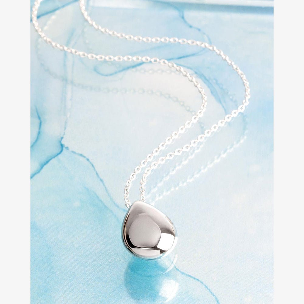 Kit Heath Coast Pebble Smooth Grande 18 Inch Necklace 90152RP