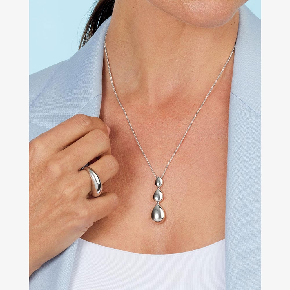 Kit Heath Coast Pebble Smooth Triple 16-24 Inch Necklace 90153RP