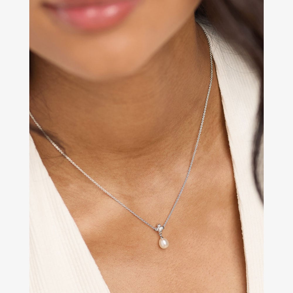 Kit Heath Blossom Flyte Honey Flower 18 Inch Necklace 90333FPC
