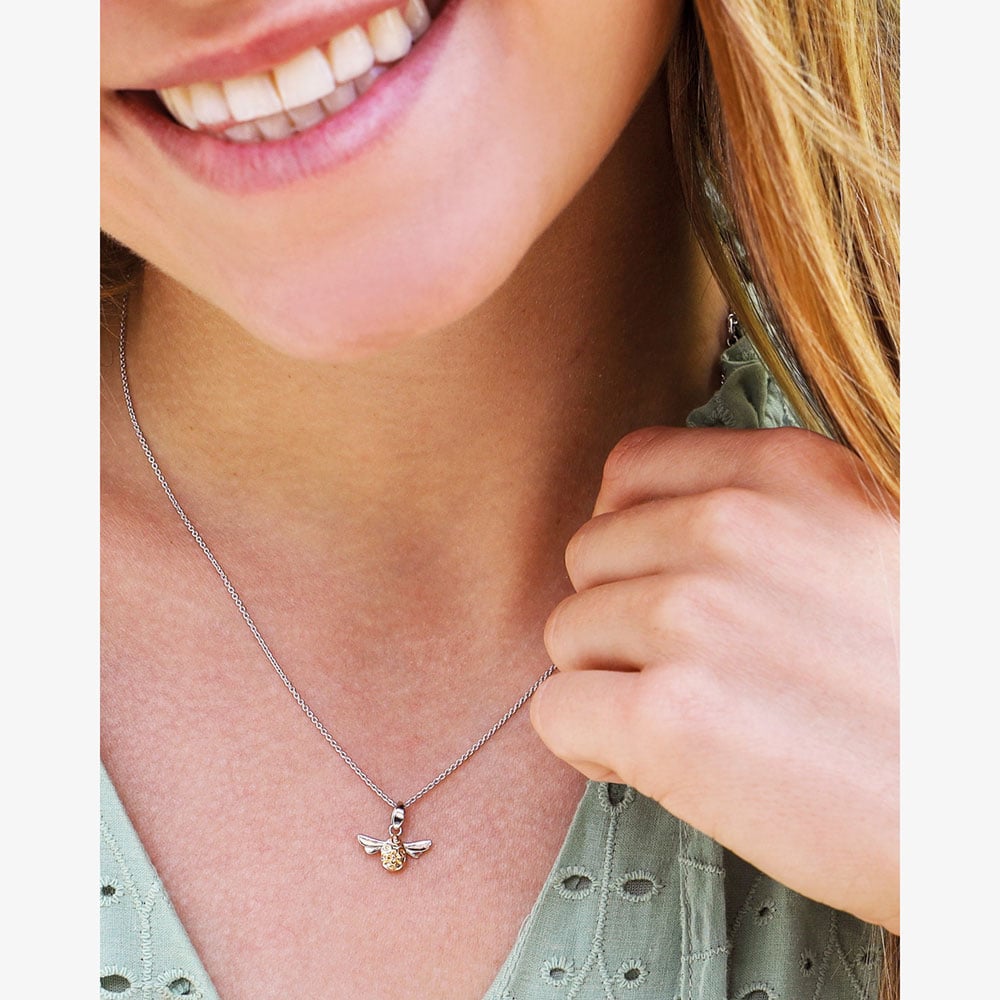 Kit Heath Blossom Flyte Honey Bee Mini 17 Inch Pendant 90337GRP