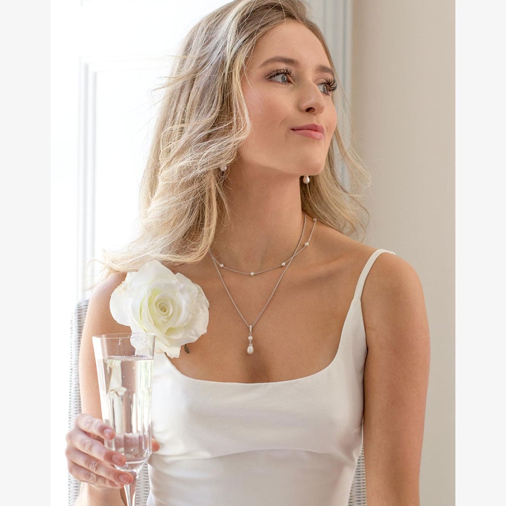 Kit Heath Revival Classic Pearl Round Pearl 18 Inch Station Necklace 90430FP