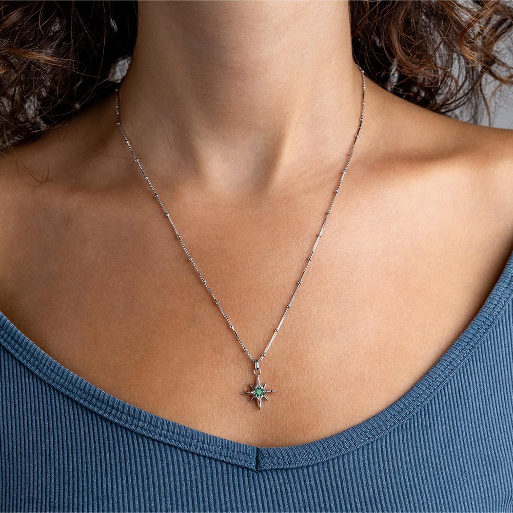 Kit Heath Céleste May Aurora Birthstone Emerald Ball Chain 18 Inch Pendant 90459SEM